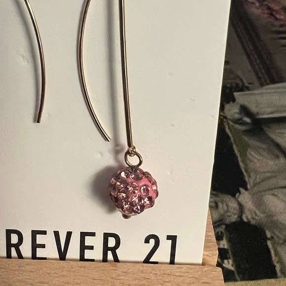 Forever 21 Pink & Gold Dainty Threader Earrings | Pink-Cut Bead Detail - Picture 3 of 4